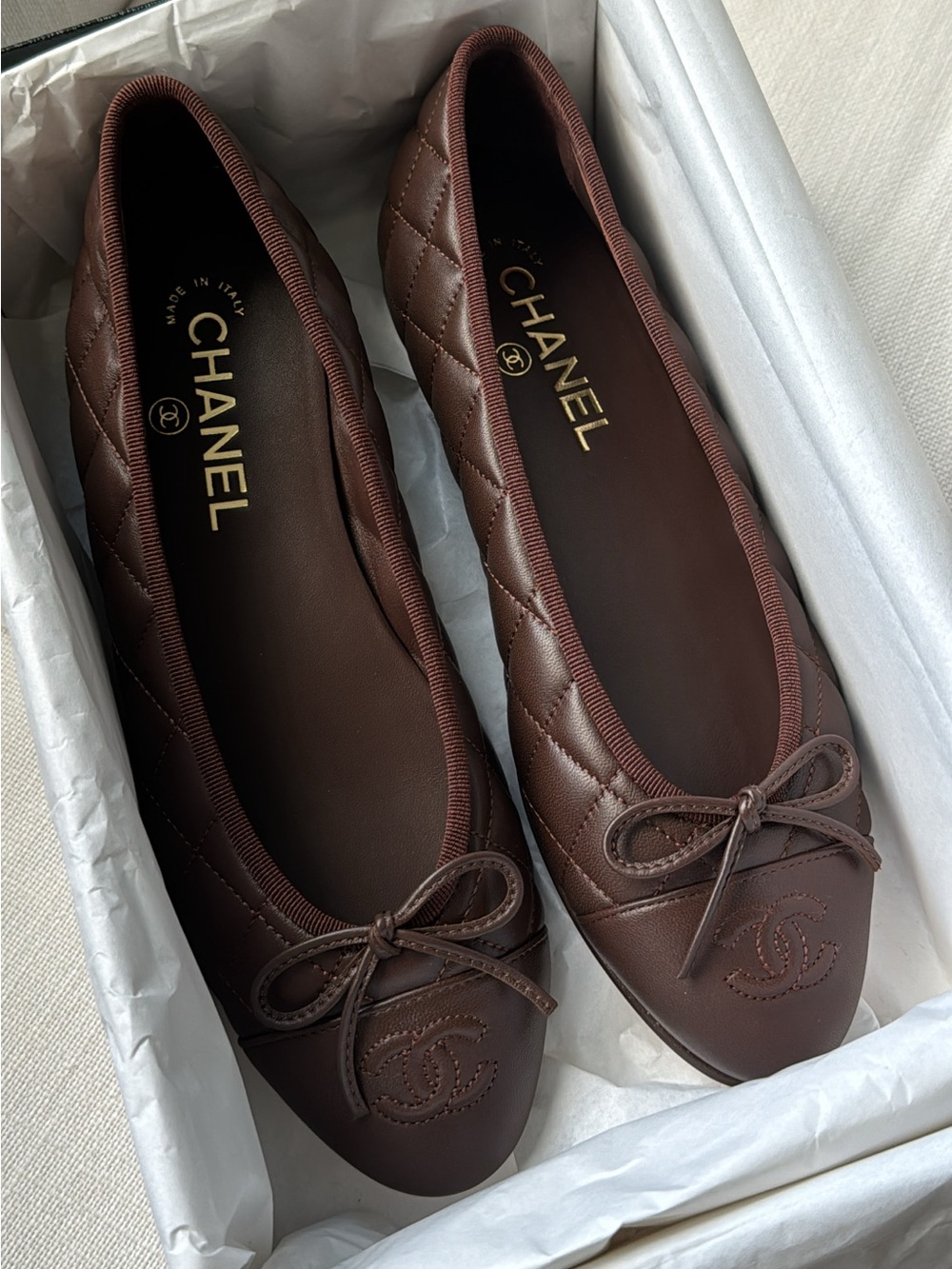 CHANEL Quilted brown Ballet - Picture 2 of 7